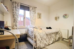 Photo 5- click for photo gallery